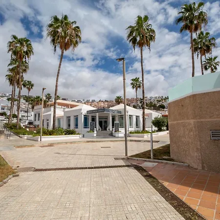 Island Village Apartment