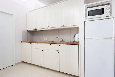 Island Village Apartment