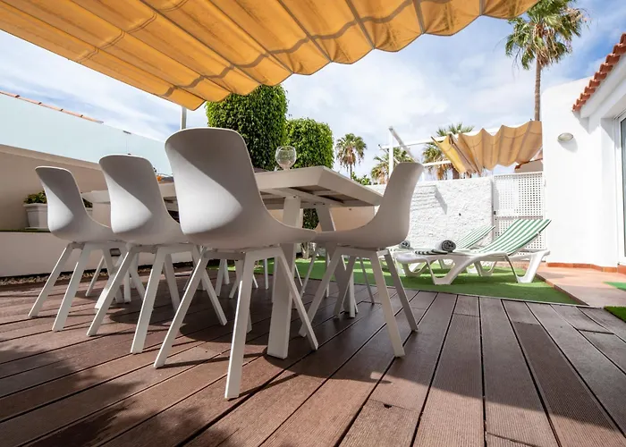 Island Village * Costa Adeje (Tenerife)